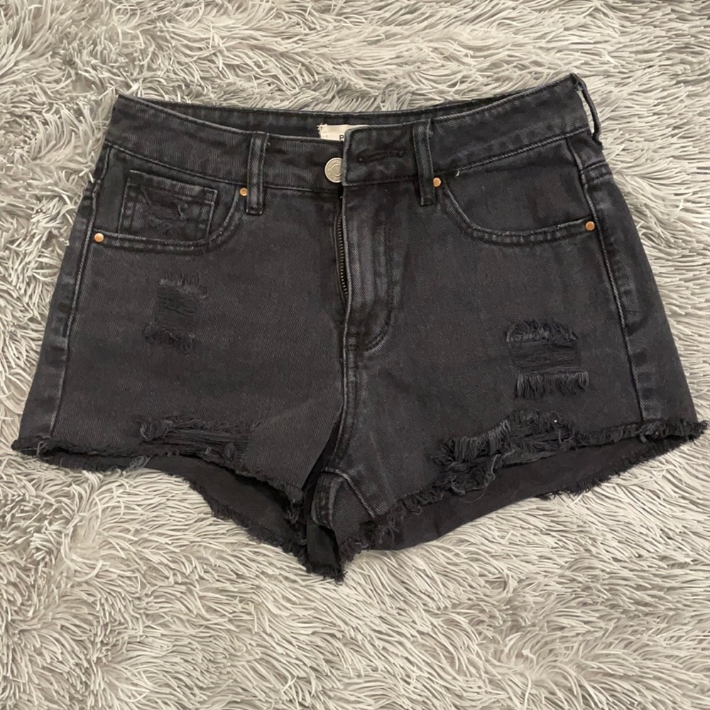 Pacsun: High Waisted Denim Shorts - size 24